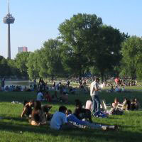 Cologne, Aachener Weiher at evening
